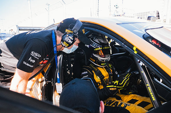 D2N Helps Supercars Team 18 Gain a Competitive Edge