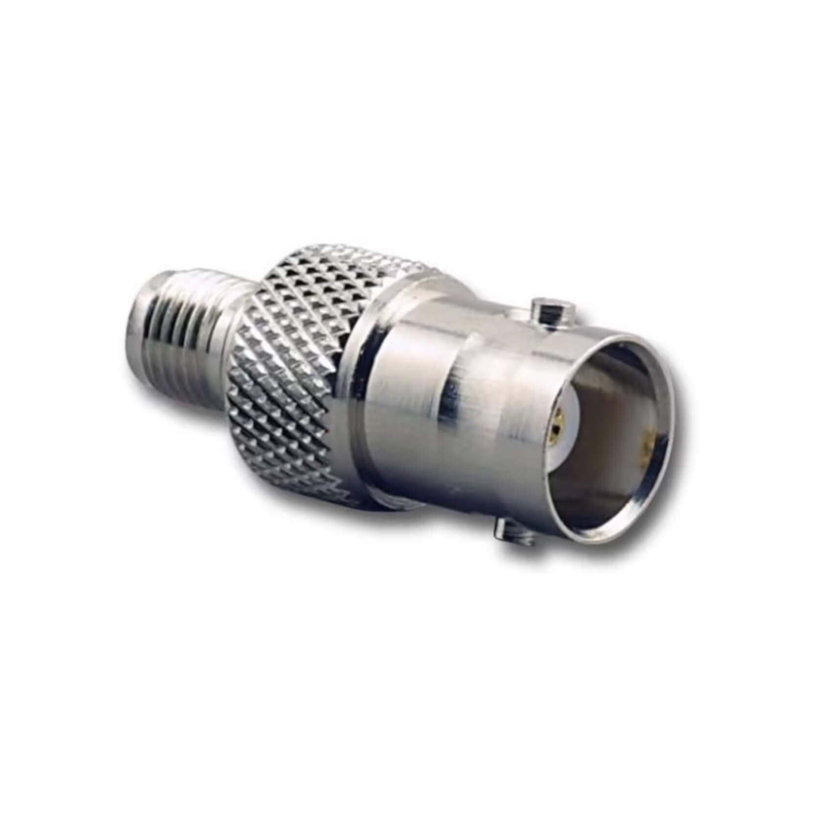 D2N Female BNC to Female SMA Adaptor Main image